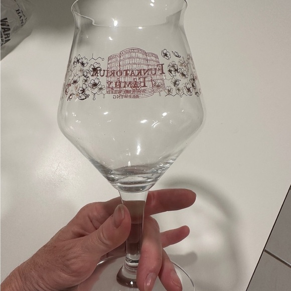 Floral and Barrel Design Glass - Picture 3 of 4